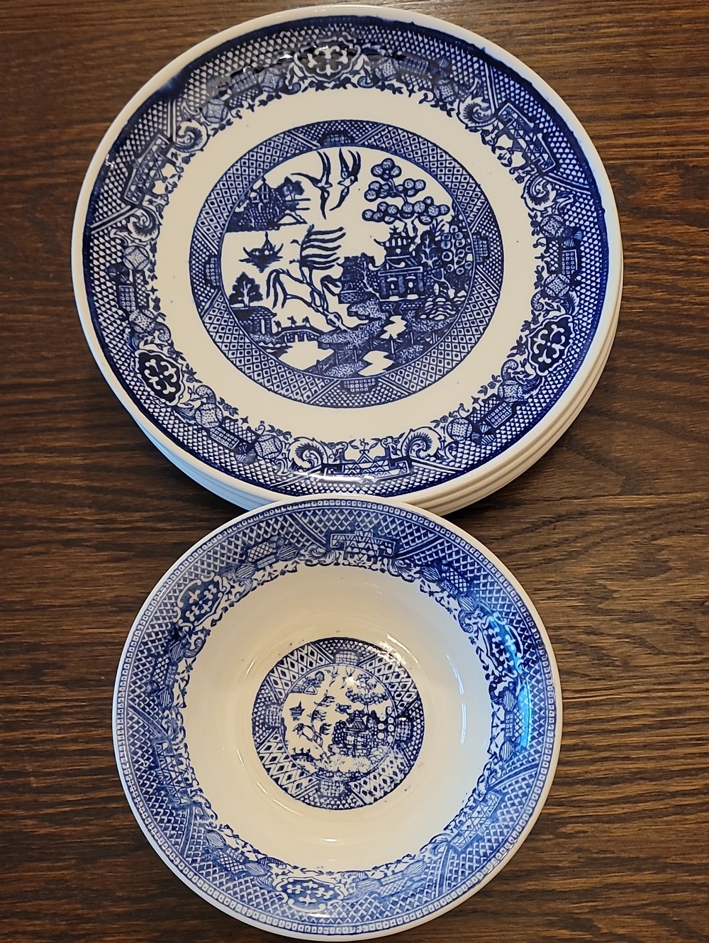Vintage Blue Willow Transferware Plates & Bowls Set of 6 Chinese Blue White